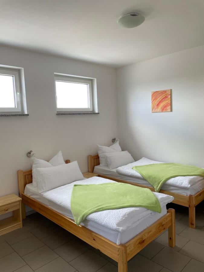 TWT Motel Triptis Buitenkant foto